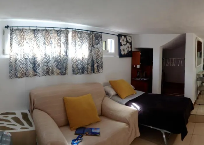 Loft Estudio Habitacion Independiente 호스텔 이코드레로스비노스